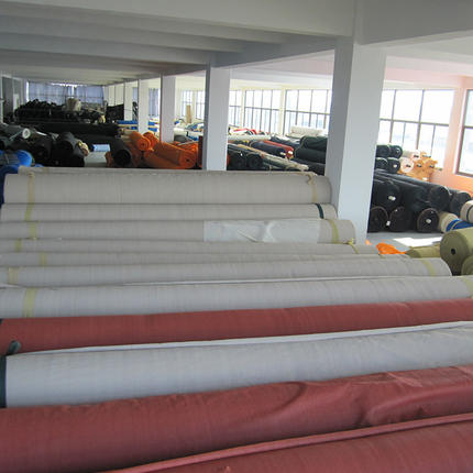 El material utilizado para Shade Net Roll es polietileno de alta calidad.